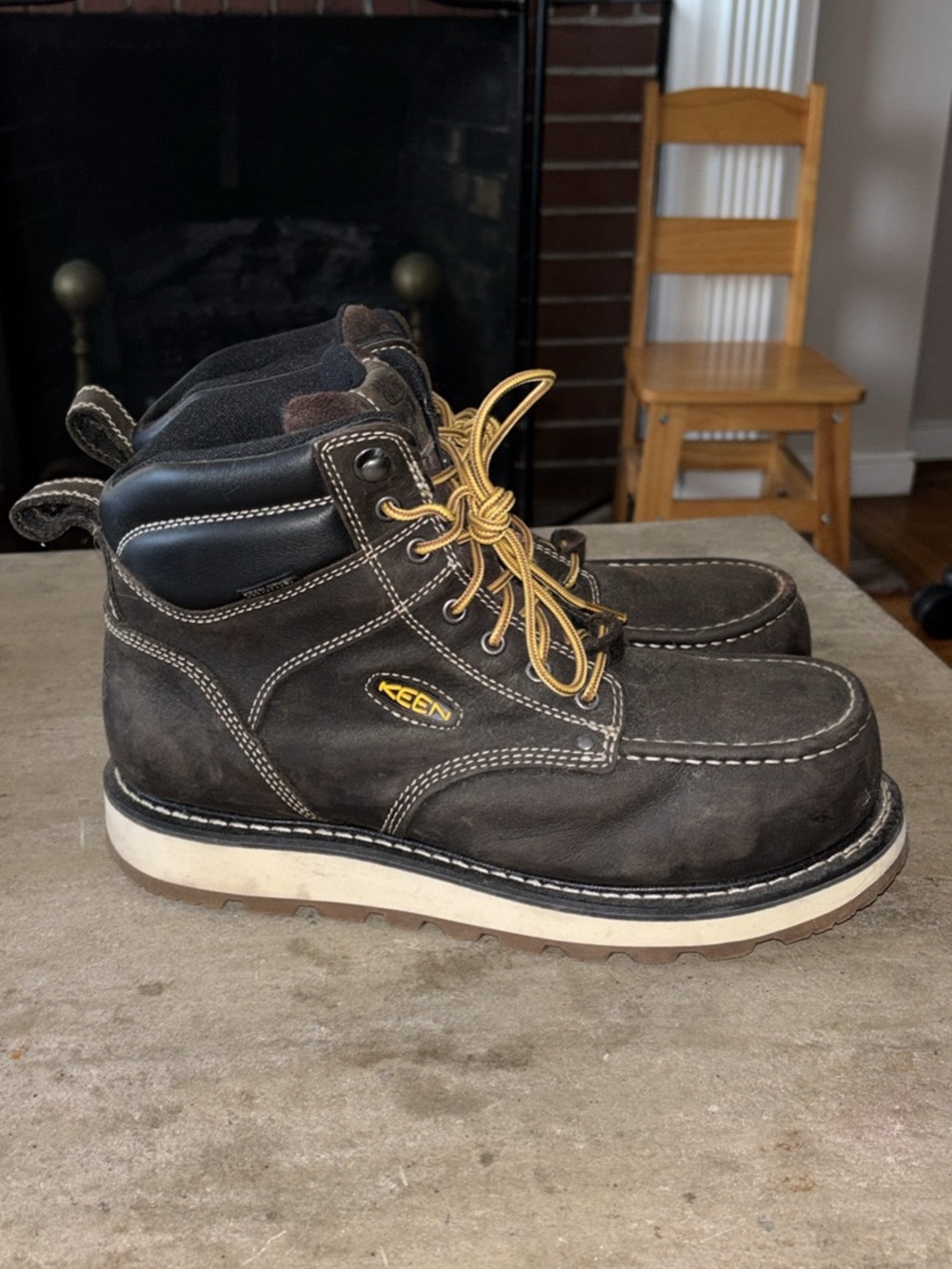 Keen Men's Cincinnati 6" Waterproof Work Boots - Brown, Size: 10.5